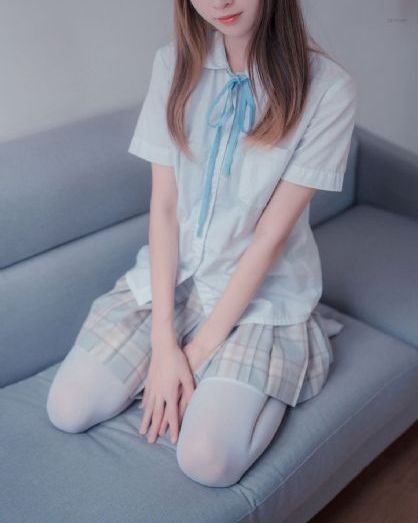 年轻的继母在线播放